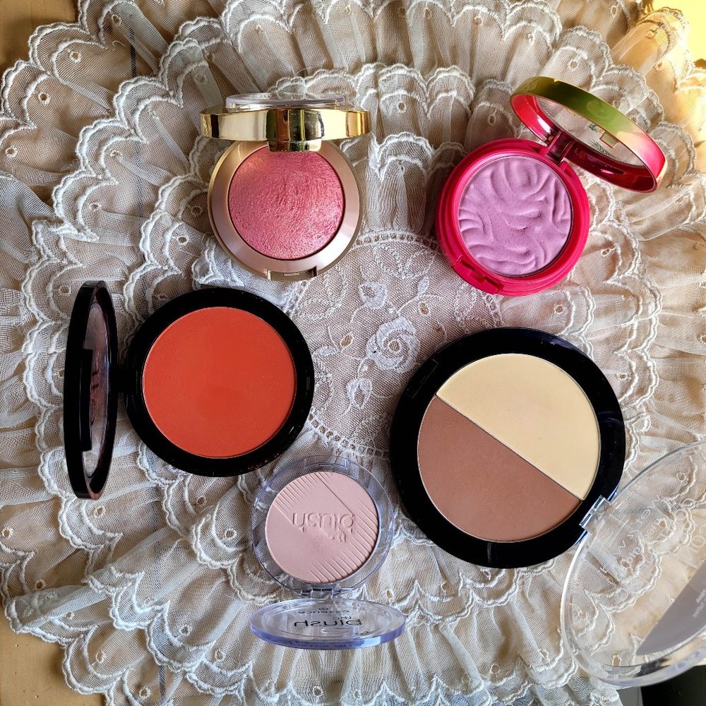 CLOSET CLOSING. Make an offer! Drugstore blush bundle